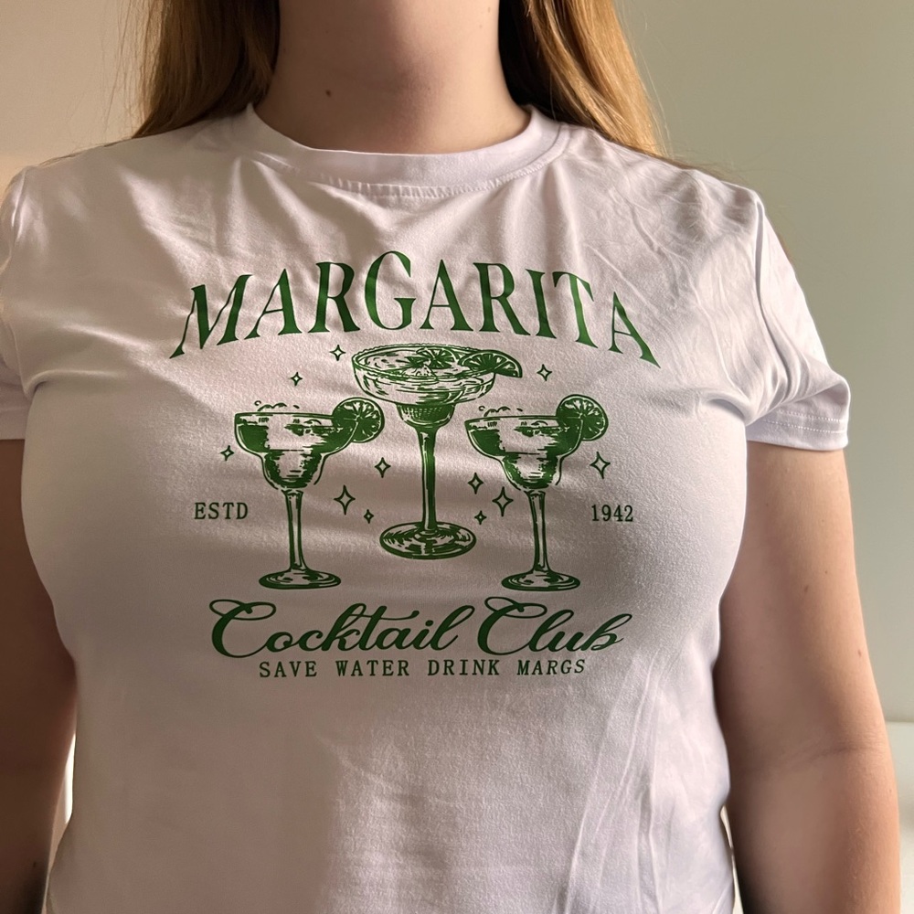 Margarita Graphic Crop Top